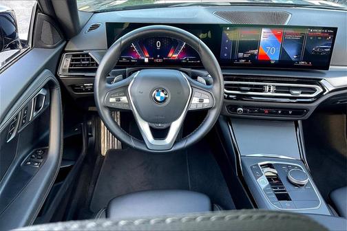 2024 BMW 230 i xDrive