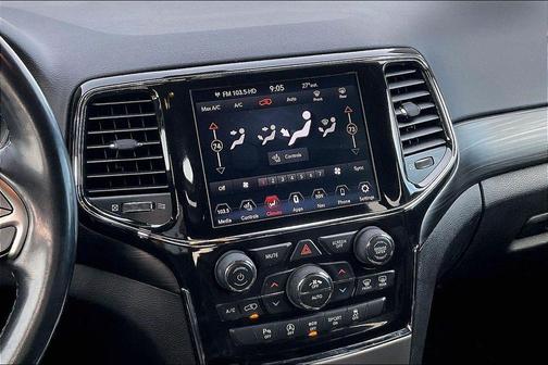 2021 Jeep Grand Cherokee Laredo