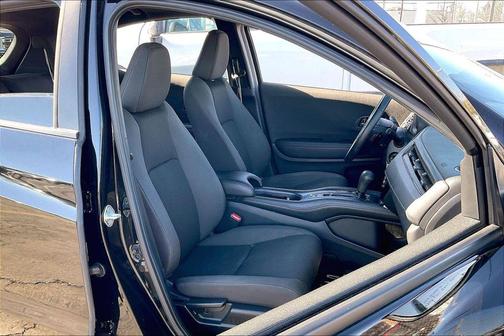 2022 Honda HR-V AWD Sport