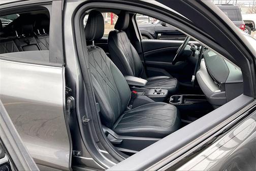 2023 Ford Mustang Mach-E Select