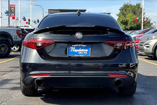2019 Alfa Romeo Giulia Base