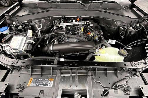 Agate Black Metallic 2026 Ford Explorer Active