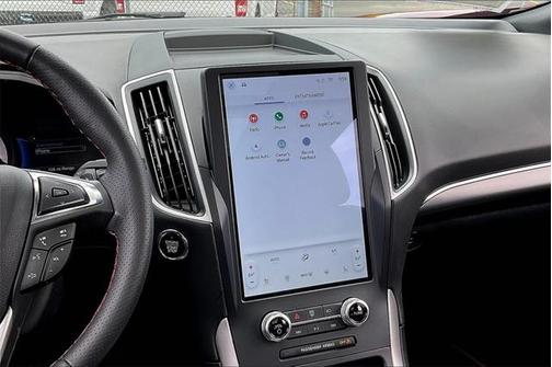 2024 Ford Edge ST Line