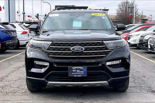 2024 Ford Explorer XLT