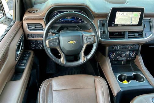 2022 Chevrolet Suburban 4WD High Country