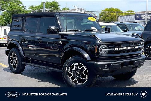 Shadow Black 2024 Ford Bronco Outer Banks