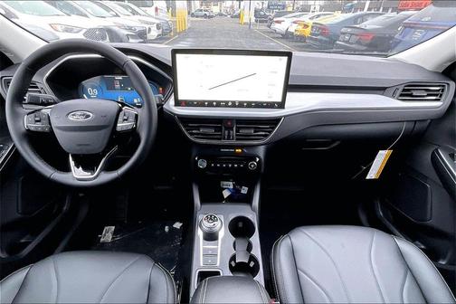 2026 Ford Escape Platinum