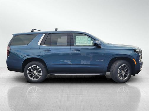 2025 Chevrolet Tahoe LS