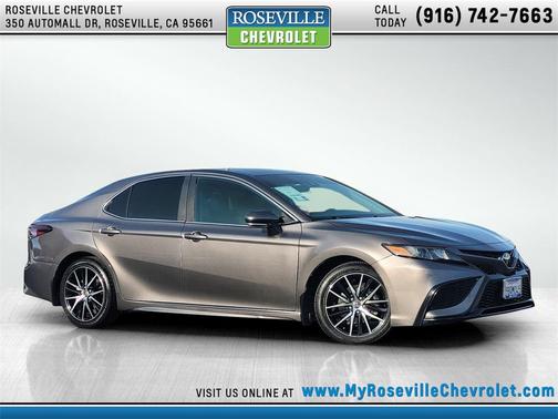 2022 Toyota Camry SE