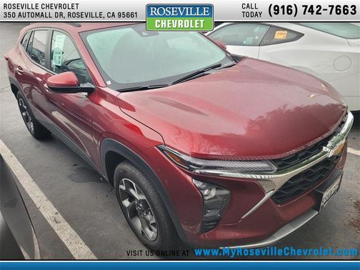 2025 Chevrolet Trax LT