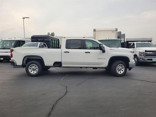 2026 Chevrolet Silverado 3500 WT