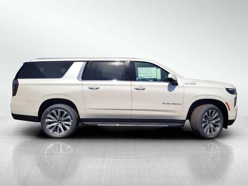 2025 Chevrolet Suburban 4WD High Country