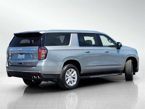 2024 Chevrolet Suburban Premier