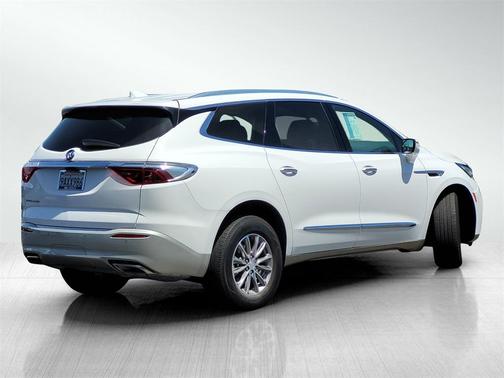 2022 Buick Enclave FWD Essence