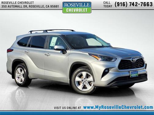 2023 Toyota Highlander LE