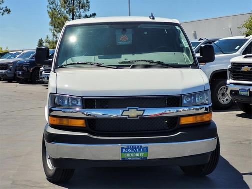 2025 Chevrolet Express 2500 RWD 2500 Regular Wheelbase WT