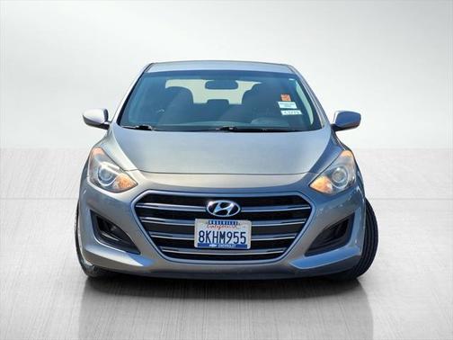 2017 Hyundai Elantra GT Base