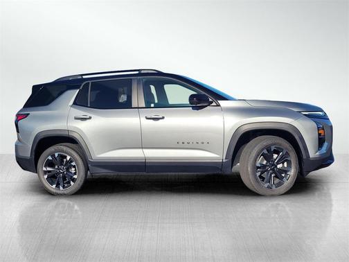 2026 Chevrolet Equinox FWD RS