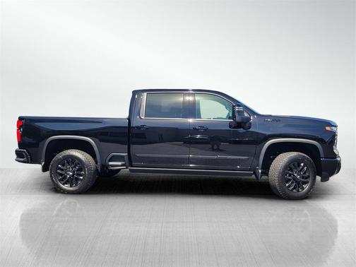 2025 Chevrolet Silverado 3500 High Country