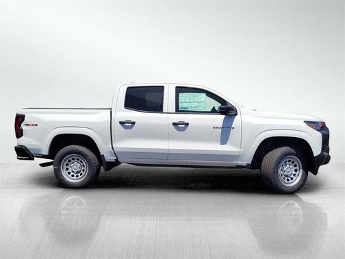 2025 Chevrolet Colorado WT