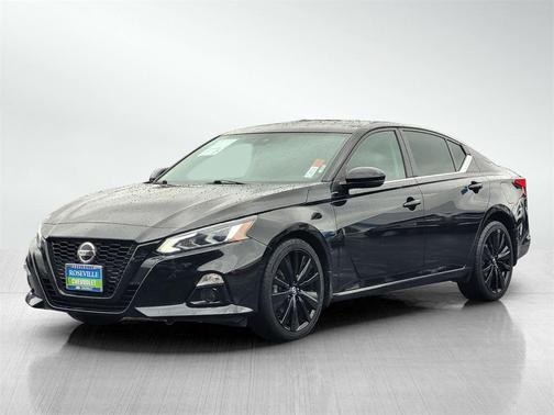 2022 Nissan Altima SR Intelligent AWD