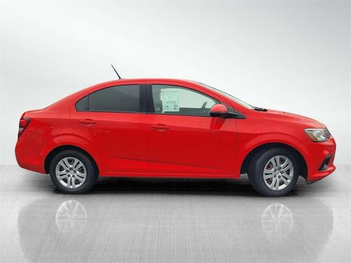 2017 Chevrolet Sonic LS