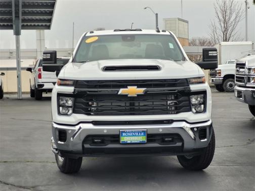 2026 Chevrolet Silverado 3500 WT