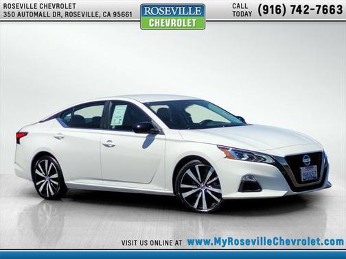 2021 Nissan Altima SR FWD