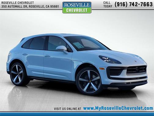 2025 Porsche Macan 