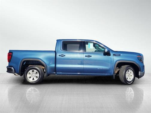 2024 GMC Sierra 1500 SLE