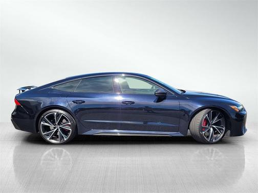2021 Audi RS 7 4.0T