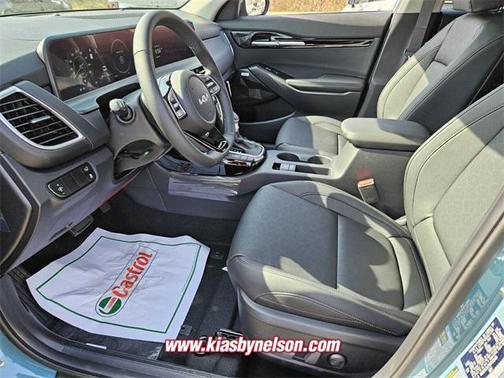 2025 Kia Seltos SX Turbo