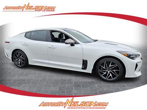 2022 Kia Stinger GT-Line
