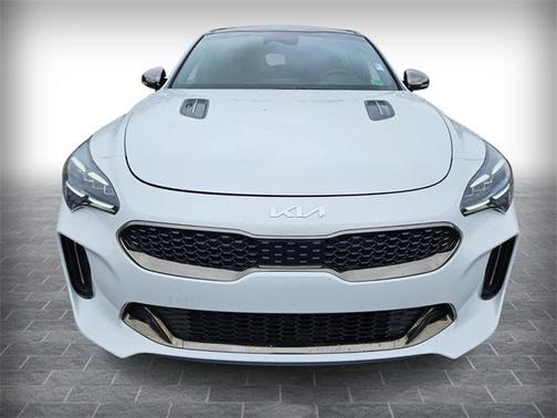 2022 Kia Stinger GT-Line