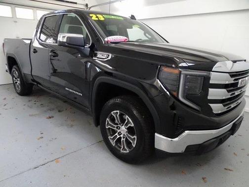 2023 GMC Sierra 1500 SLE