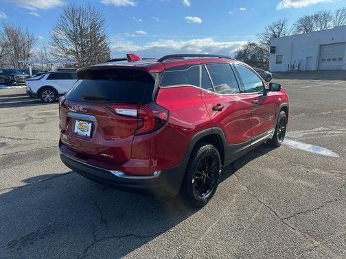 2024 GMC Terrain AT4