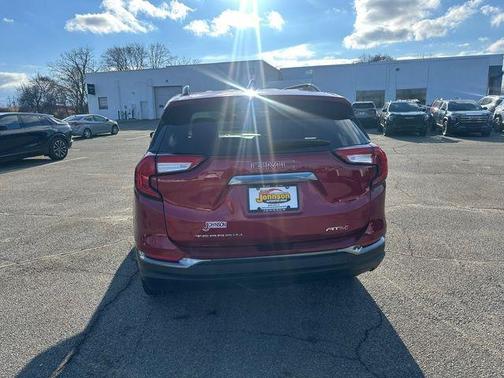 2024 GMC Terrain AT4