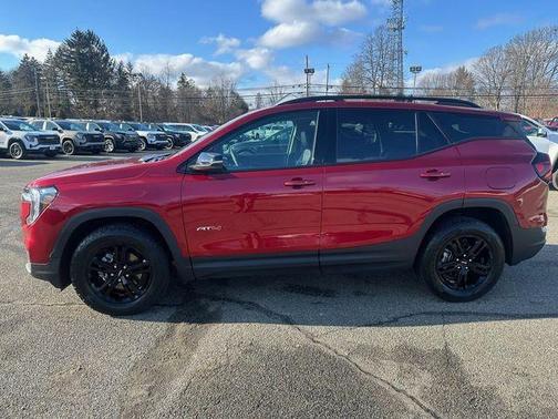 2024 GMC Terrain AT4