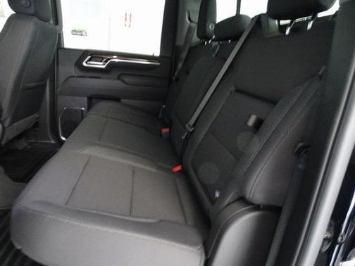 2025 GMC Sierra 2500 SLE