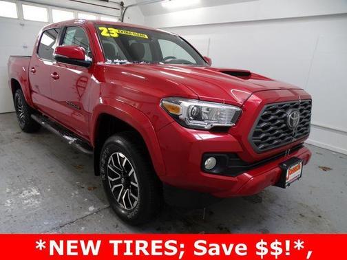 2023 Toyota Tacoma TRD Sport