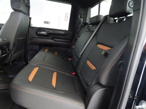 2024 GMC Sierra 3500 AT4