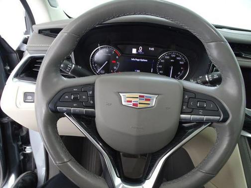 Silver Metallic 2023 Cadillac XT6 Premium Luxury AWD