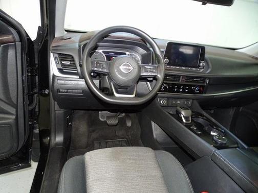 2022 Nissan Rogue S