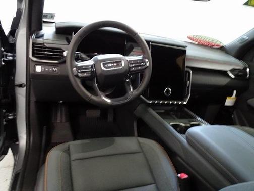 2025 GMC Acadia AT4