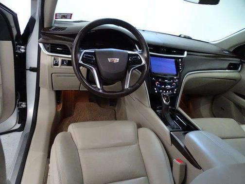 2016 Cadillac XTS Luxury Collection