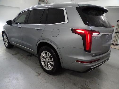 2024 Cadillac XT6 Luxury AWD