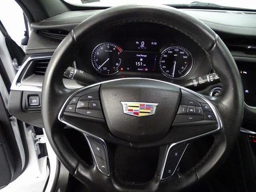 2022 Cadillac XT5 Luxury