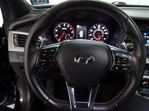 2015 Hyundai SONATA Limited 2.0T