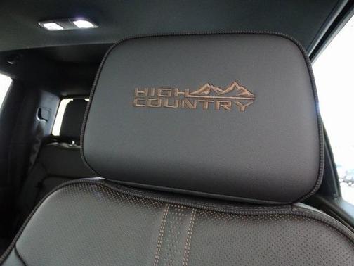 2025 Chevrolet Silverado 2500 High Country