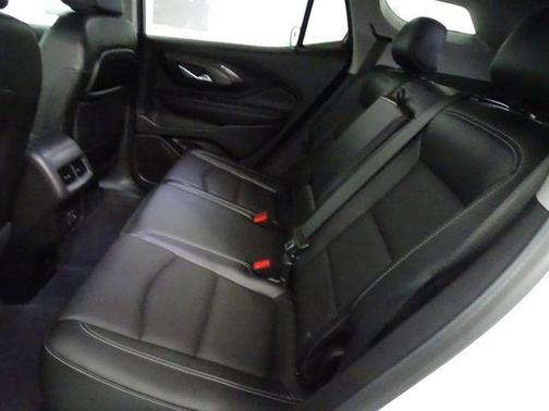 Summit White 2023 GMC Terrain SLT